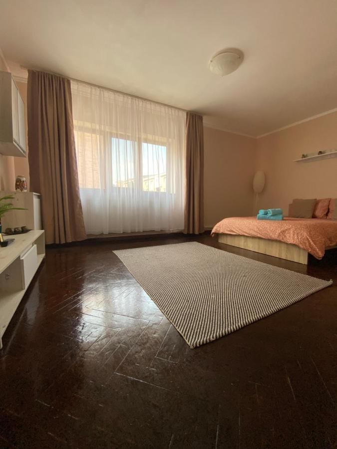 Apartament Leya Apartamento Deva Exterior foto